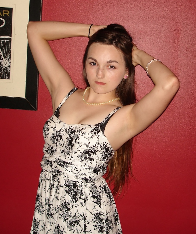 Female model photo shoot of Heather Harper by JoeyJamison48855