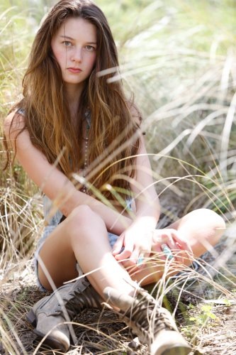 Female model photo shoot of Taynichole in Miami Florida