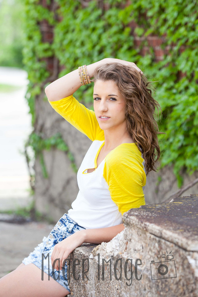 Female model photo shoot of SydneyPaige0912 in Paxton, IL