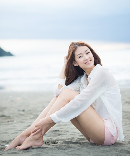 Female model photo shoot of HITOMI in Japan