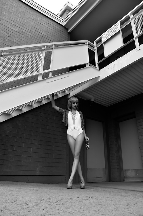 Female model photo shoot of KadyScarlett  in Aurora, CO