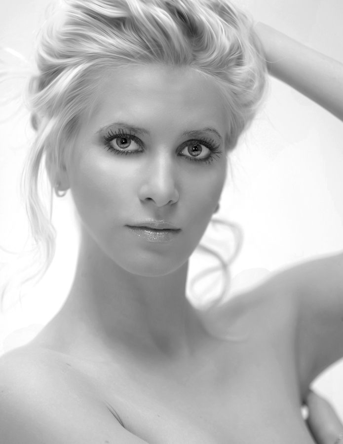 Female model photo shoot of Catherine Kat