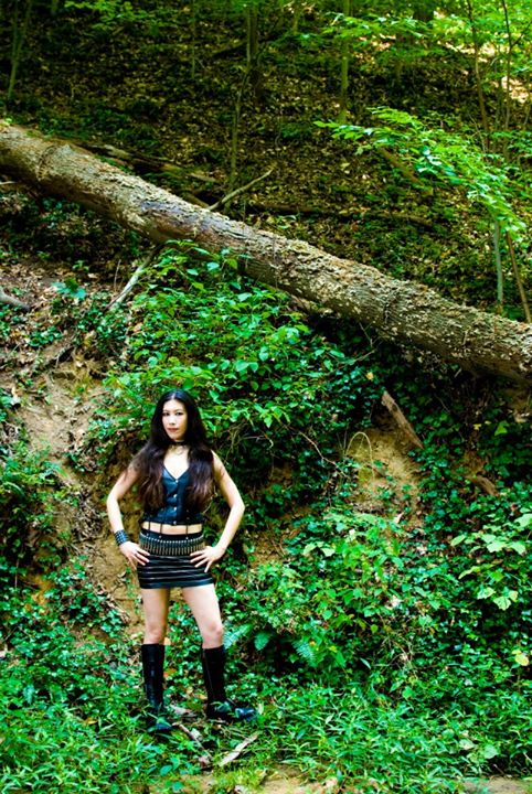 Female model photo shoot of Ruby Rocks
