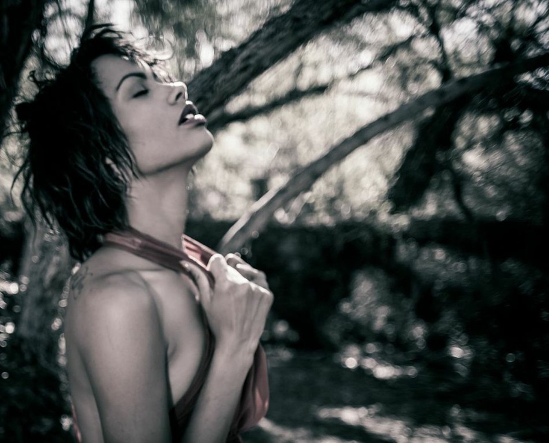 Female model photo shoot of Samanthajayne by Shadow Worx Photo in sunset park