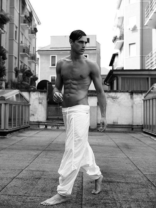 Male model photo shoot of Jason Harry in Milan