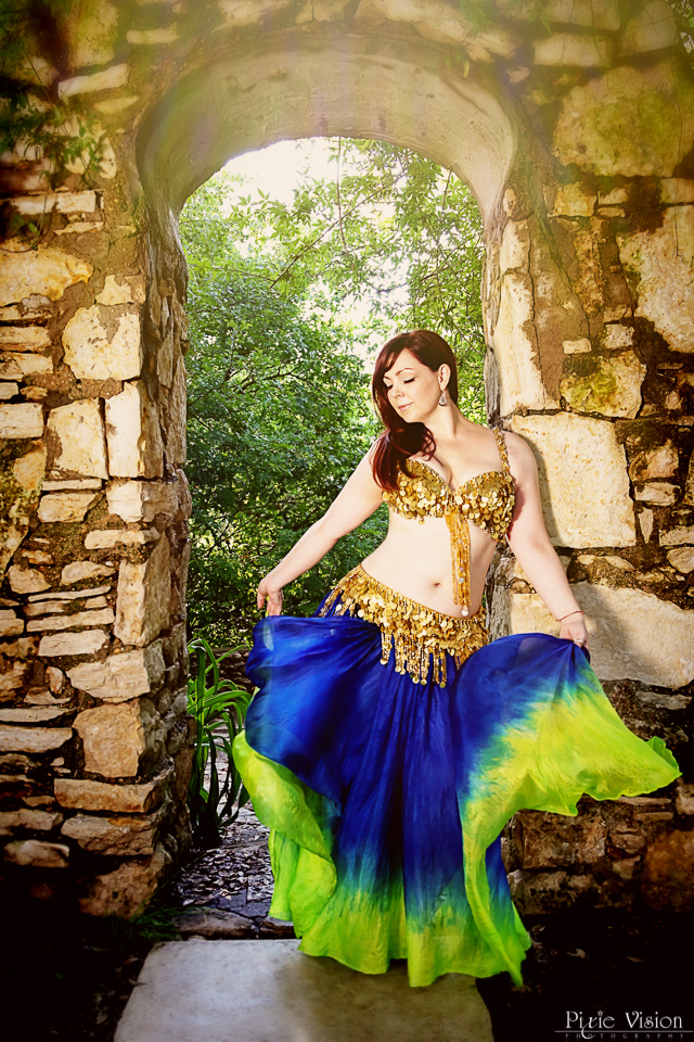 Female model photo shoot of Valori Jenne in Mayfield Park - Austin, TX