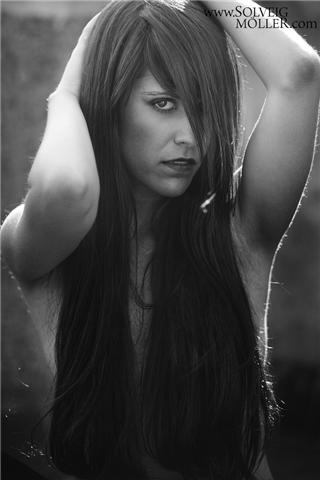 Female model photo shoot of MariaValles