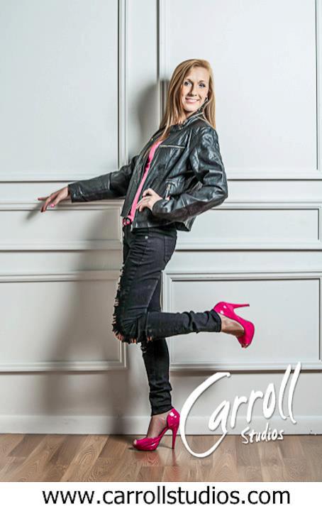 Female model photo shoot of CassieHall