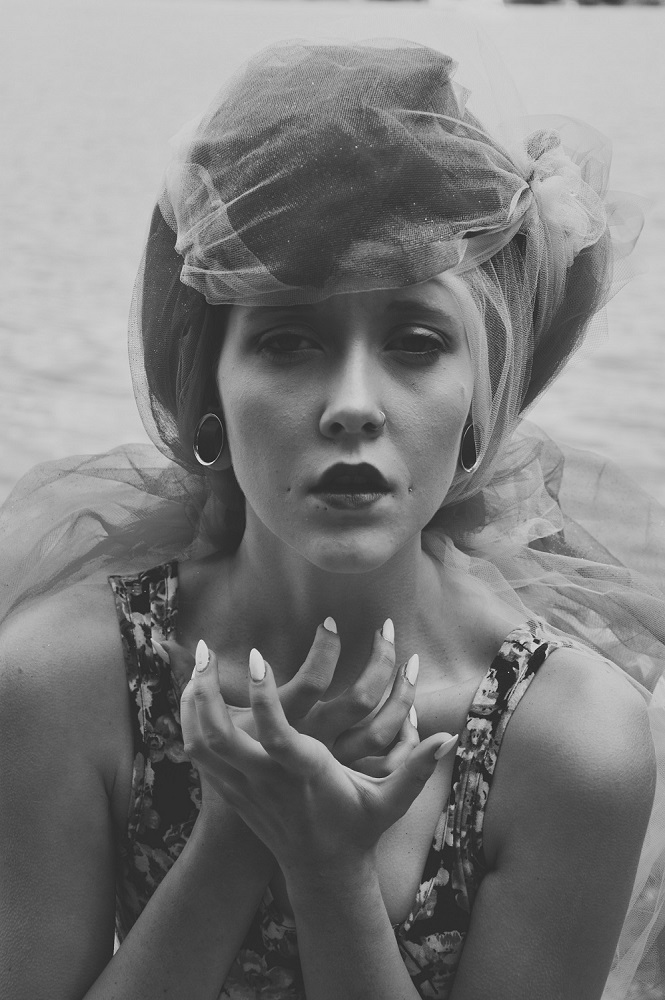 Female model photo shoot of Misse Anonimo in Seattle, Washington