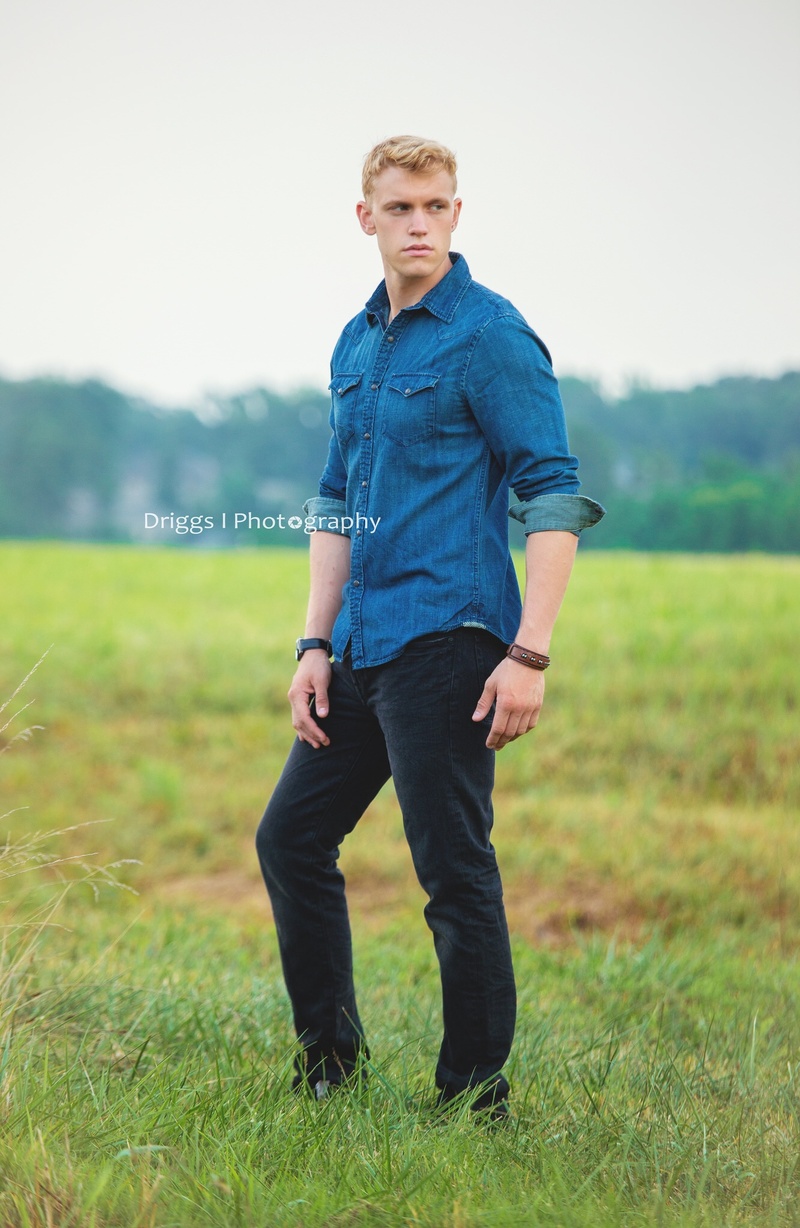 Male model photo shoot of jeffersonbell
