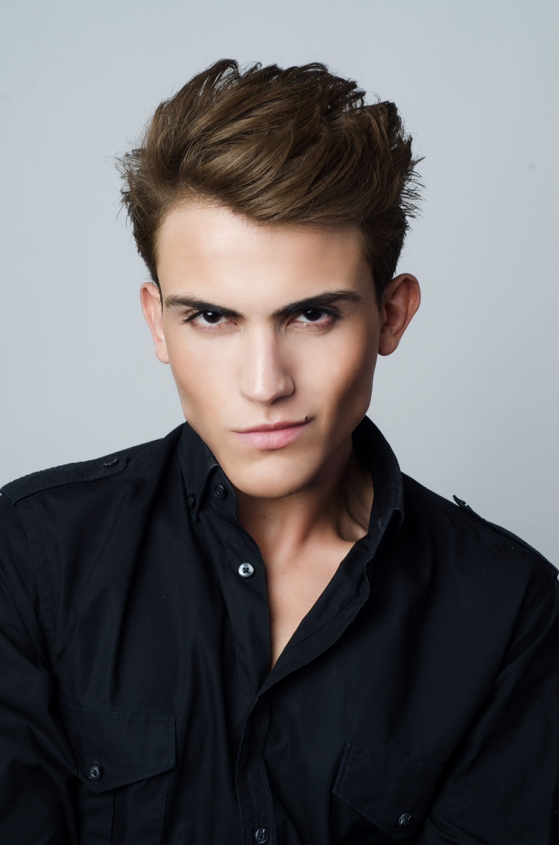 Male model photo shoot of Nattan Pires
