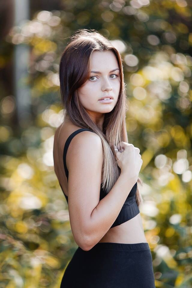 Female model photo shoot of Nina Dos Santos
