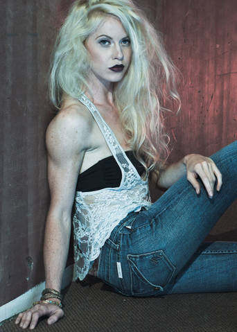 Female model photo shoot of MeredithKay