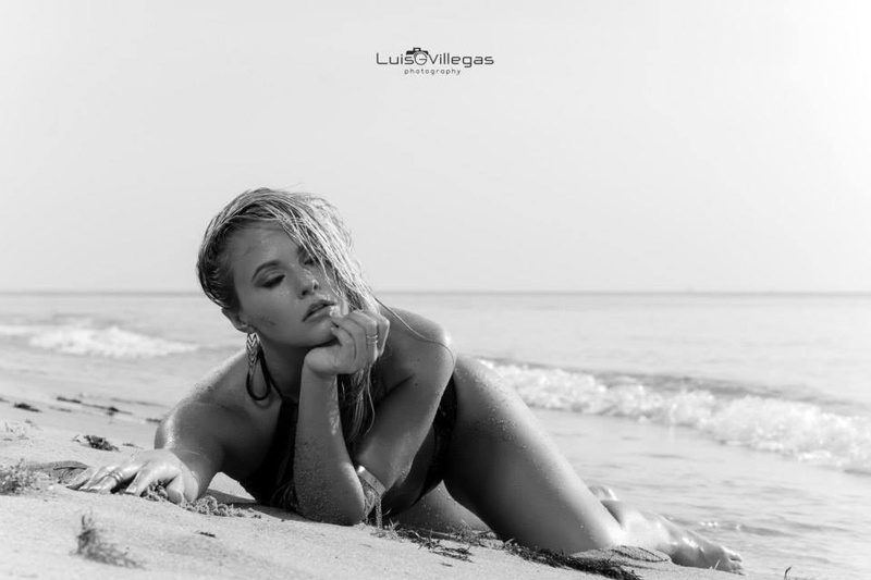 Female model photo shoot of Megangram in Boca Raton