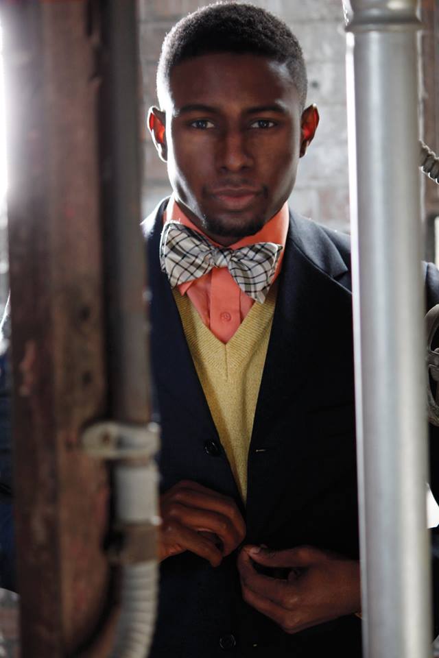 Male model photo shoot of Tyrone Betters in Dallas, Texas Downtown