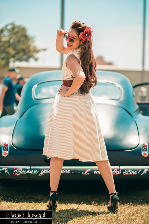 Female model photo shoot of JoannieSunshine in Ventura, Ca