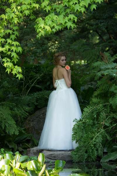 Female model photo shoot of Miss Ashlynn Billing in washington park aboretum