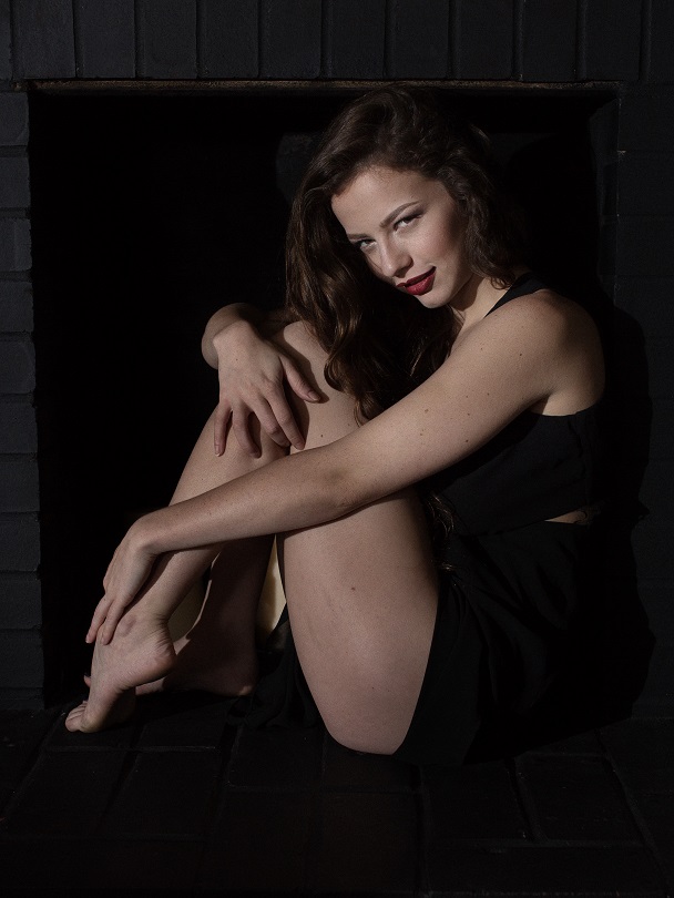 Female model photo shoot of luna_ by Charles Christoph in Murfreesboro, TN