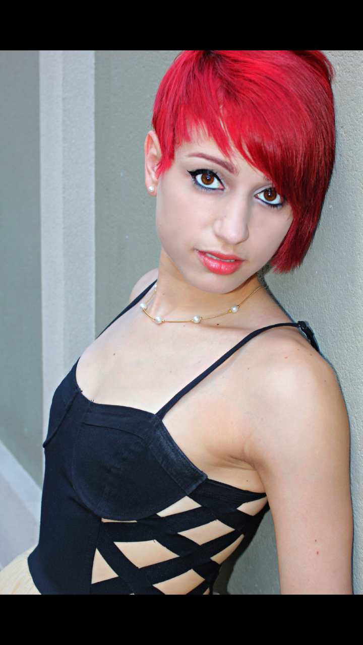 Female model photo shoot of sapphire2123