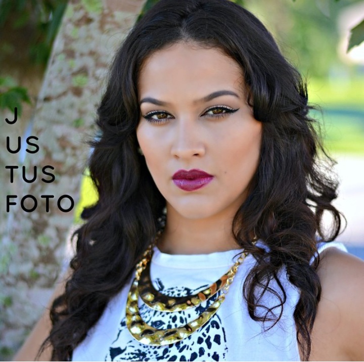 Female model photo shoot of Naysha Cruz