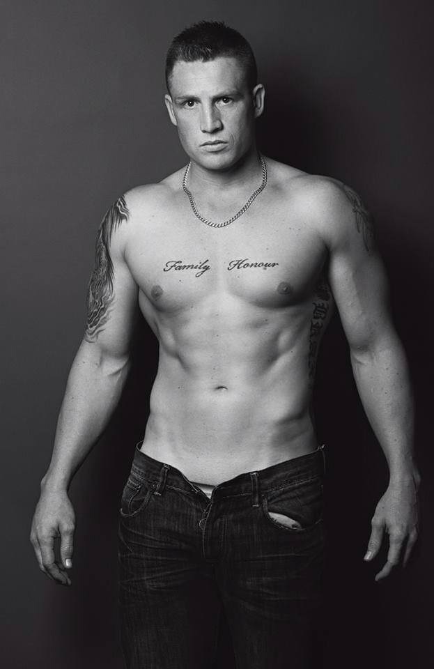 Male model photo shoot of Shane Hodgins