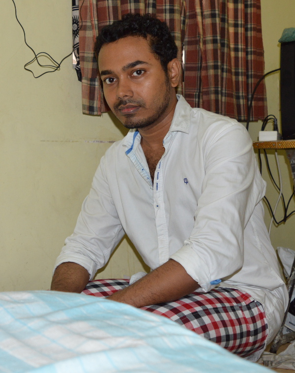 Male model photo shoot of nikhil12