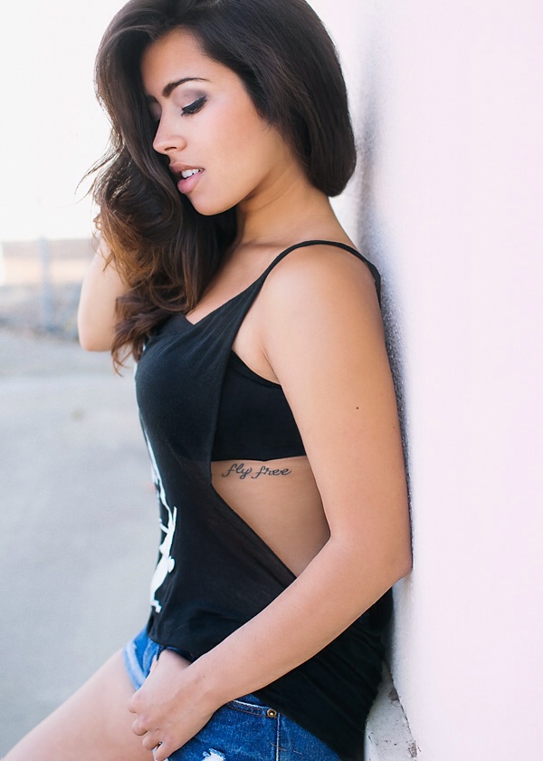 Female model photo shoot of MissCarlita