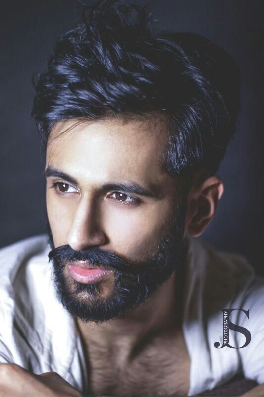 Male model photo shoot of Maan Sunny Singh
