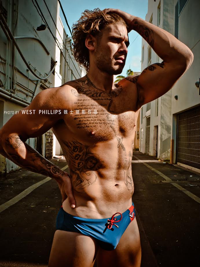 Male model photo shoot of Vince Ramos