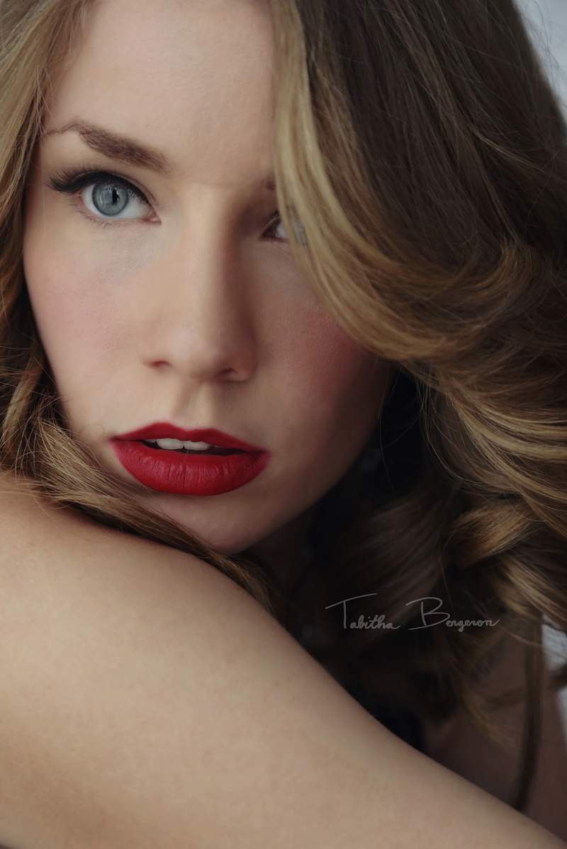 Female model photo shoot of Tabitha_B by Tabithas Photography