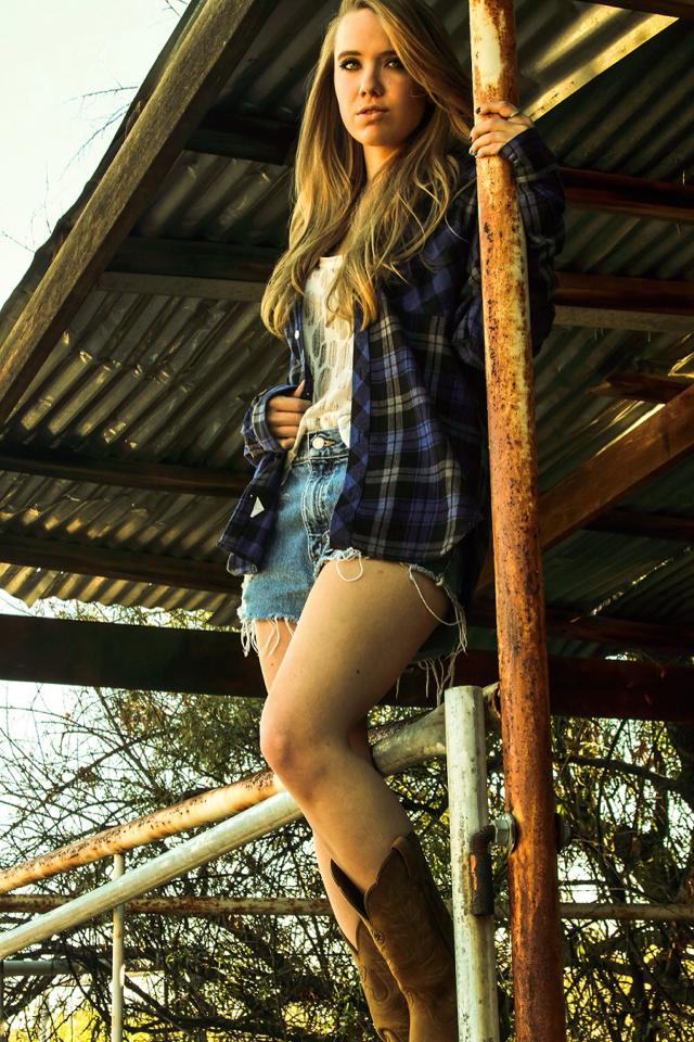 Female model photo shoot of Katy Roxanne in Paradise Valley