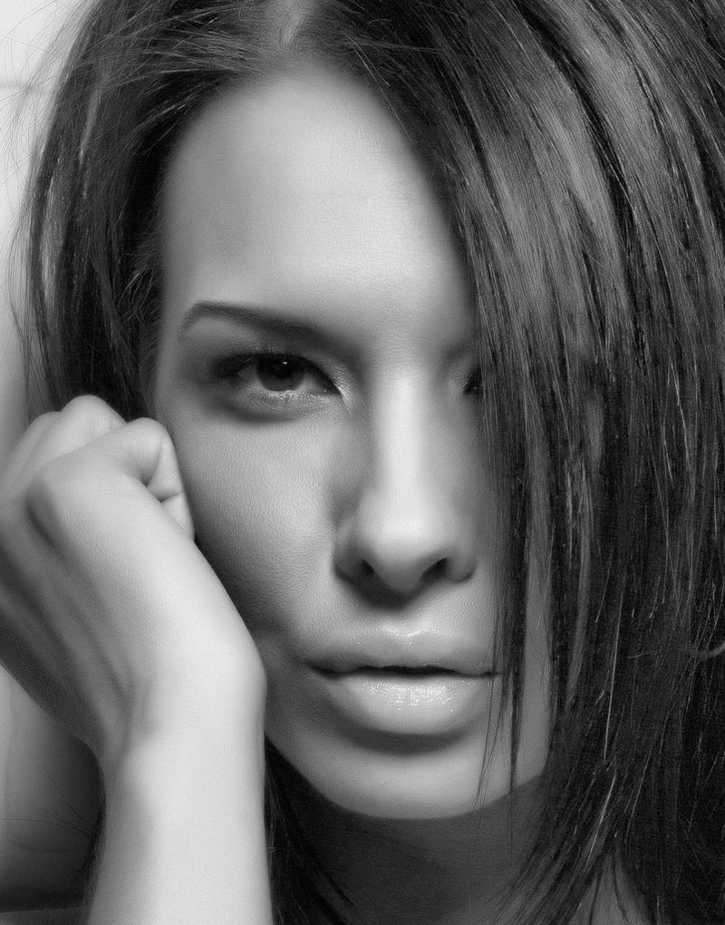 Female model photo shoot of AndreeAnne J