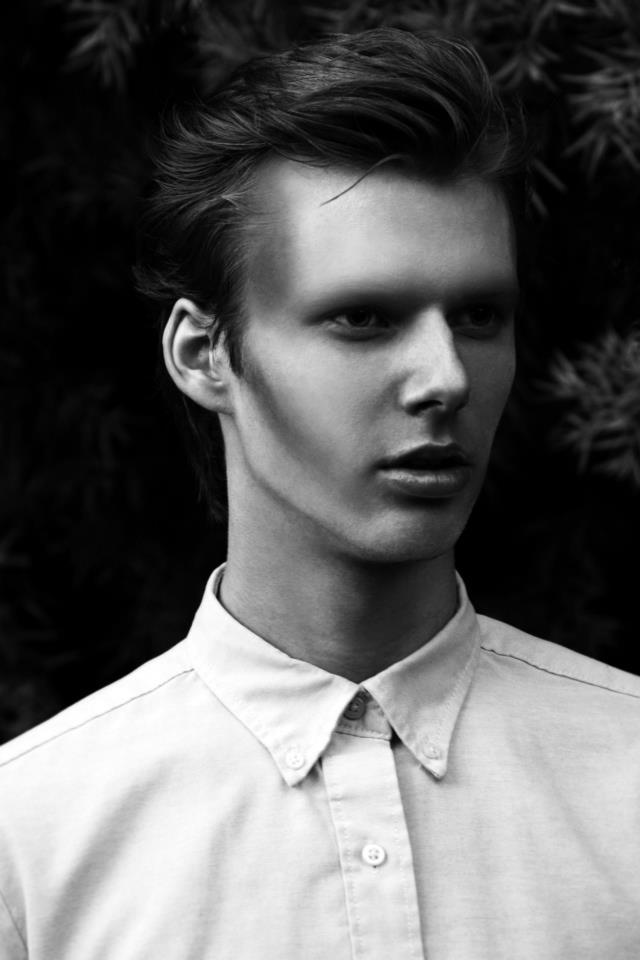 Male model photo shoot of Iangnr