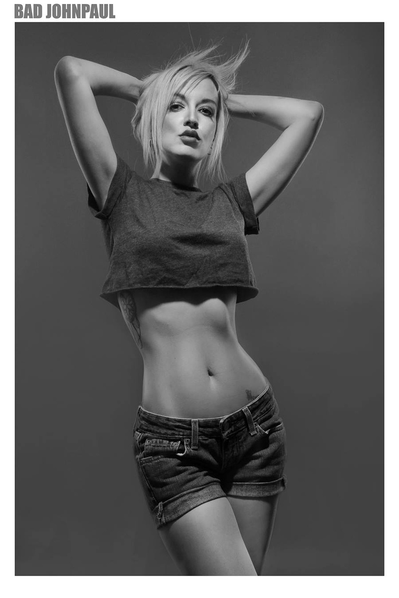 Female model photo shoot of NicoleFranco