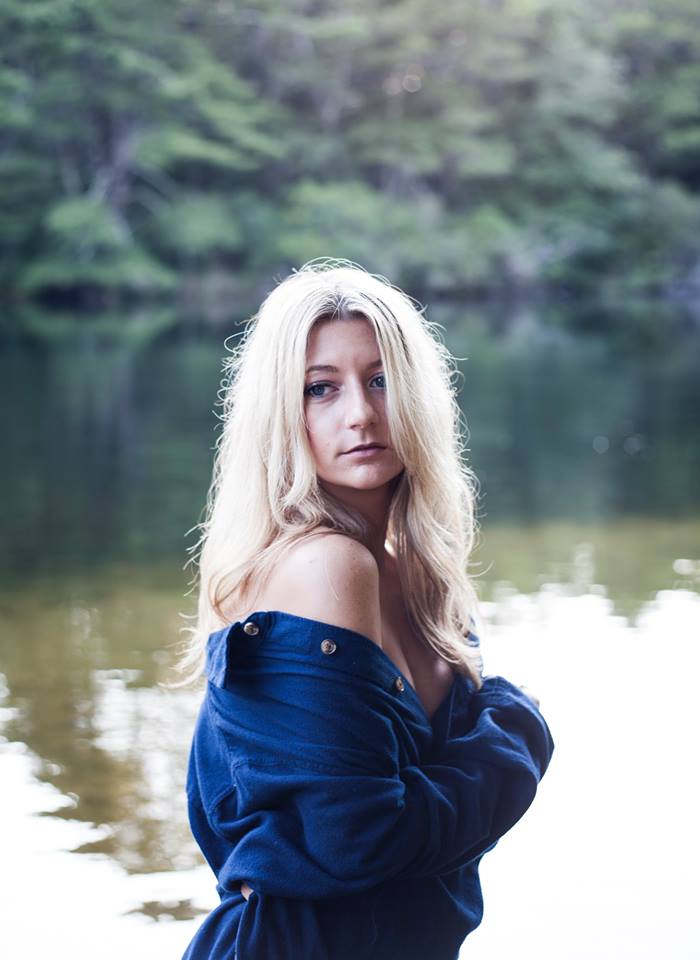 Female model photo shoot of kaseybrochu in Four Ponds