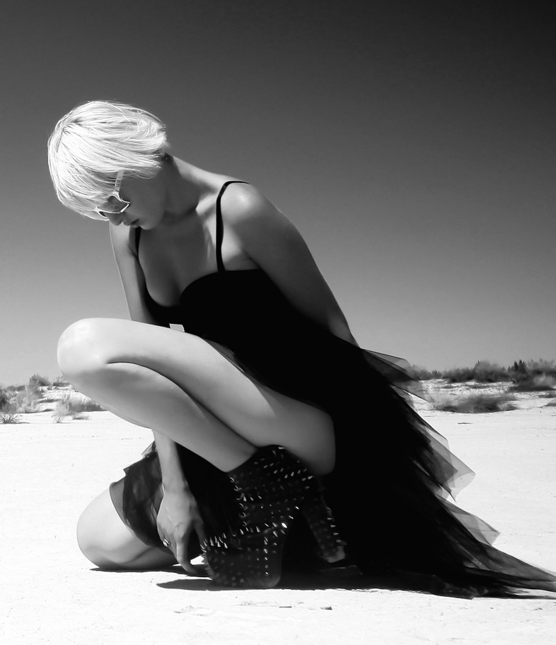 Male and Female model photo shoot of Black Widow  and NOVA in Mojave, CA
