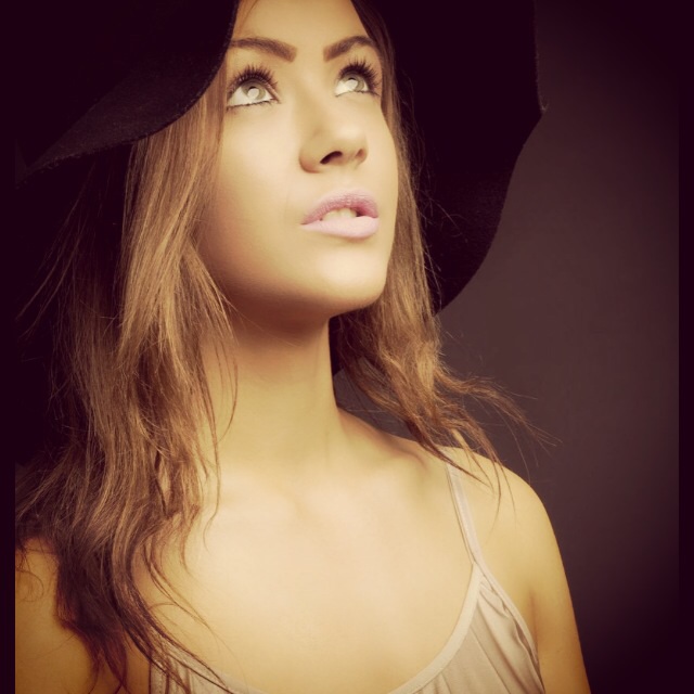 Female model photo shoot of Skylaax