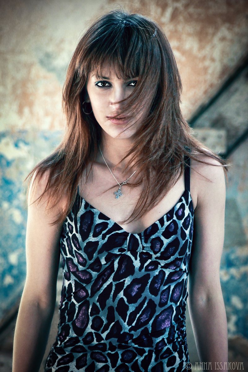Female model photo shoot of Anna Issakova