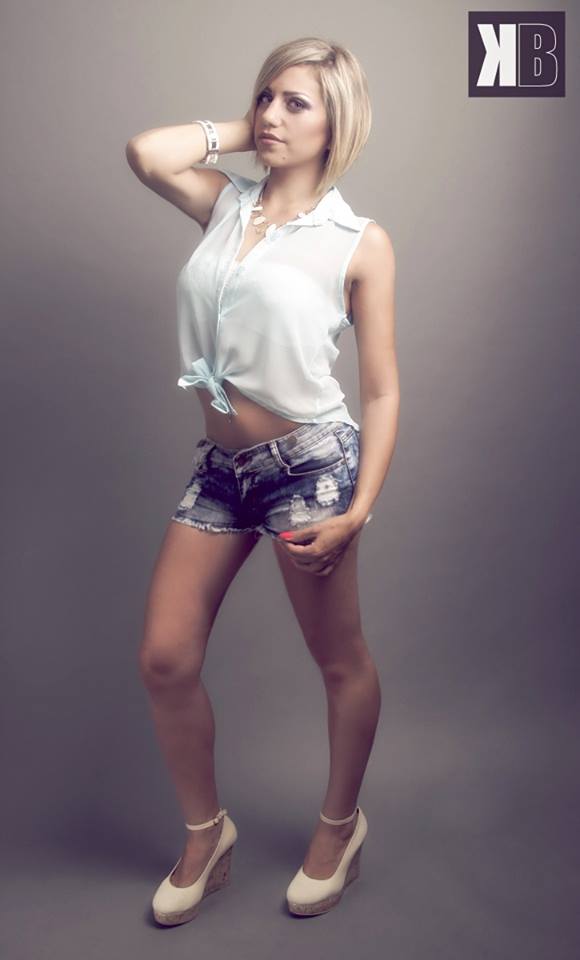 Female model photo shoot of nassifnadine by k00r0shBPhotoGraphy