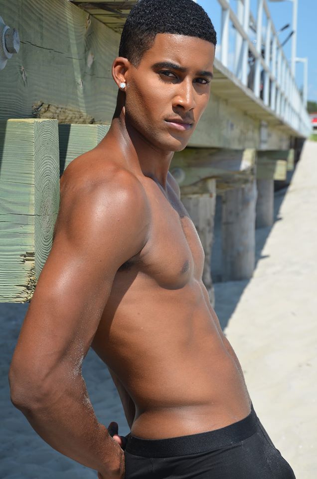 Male model photo shoot of Julian Washington JQ