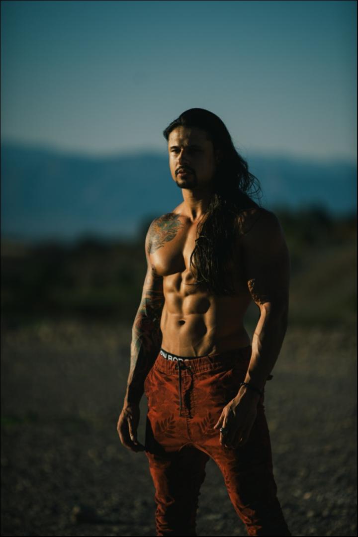 Male model photo shoot of AshArmand