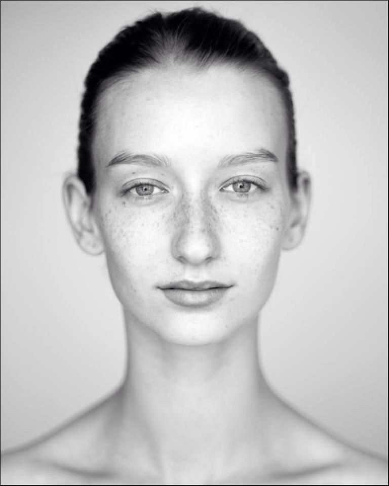 Female model photo shoot of SofiaT by Laubenheimer