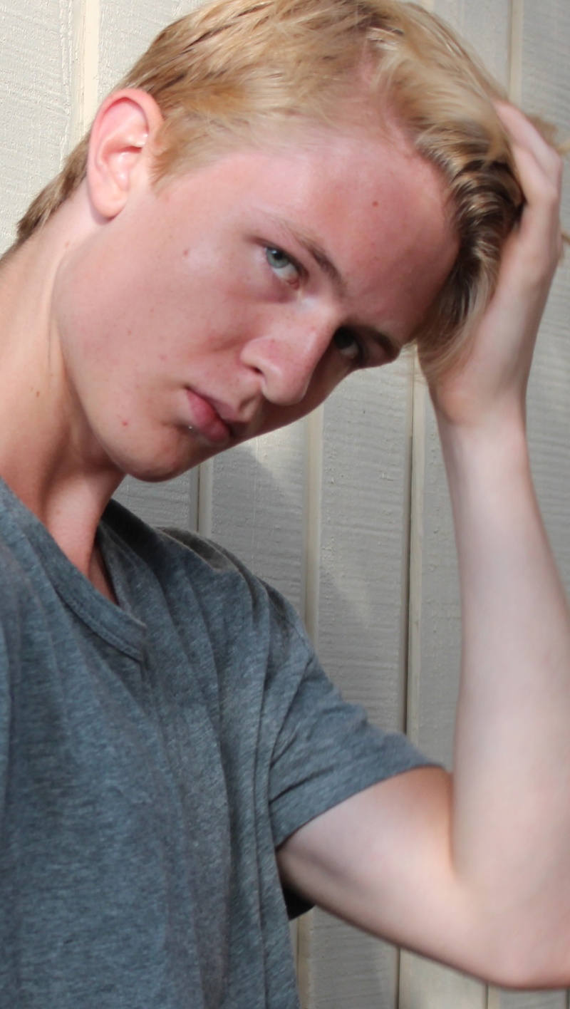 Male model photo shoot of ArnoldK