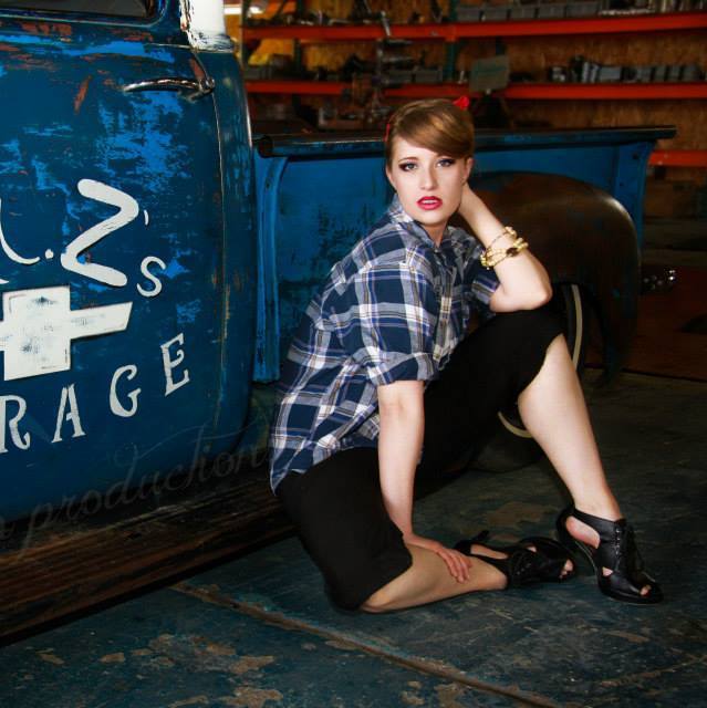 Female model photo shoot of Misty Rae