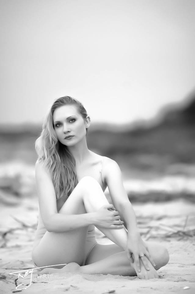 Female model photo shoot of Heather Leigh Cahoon in HHI, SC