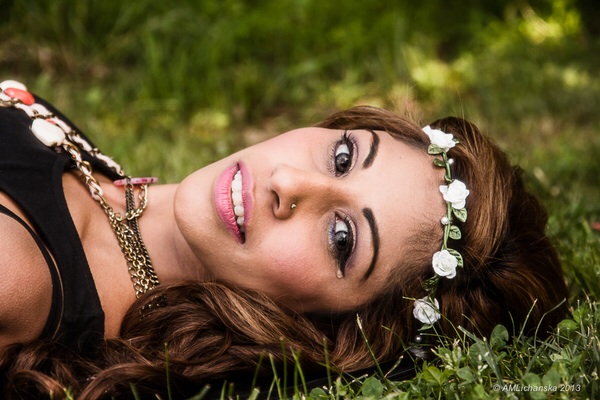 Female model photo shoot of Blushed Beauty in Bond lake Park