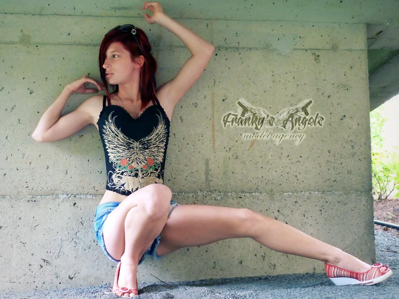 Female model photo shoot of Sanny Chixy in Victoriaville, Qc, Canada