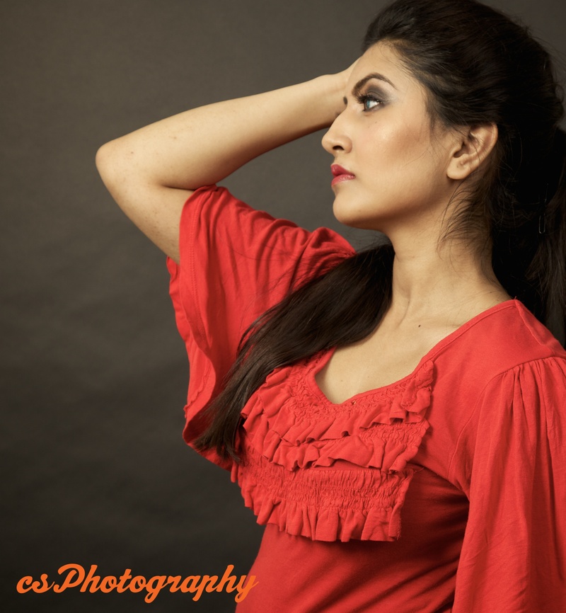 Female model photo shoot of Anisha E