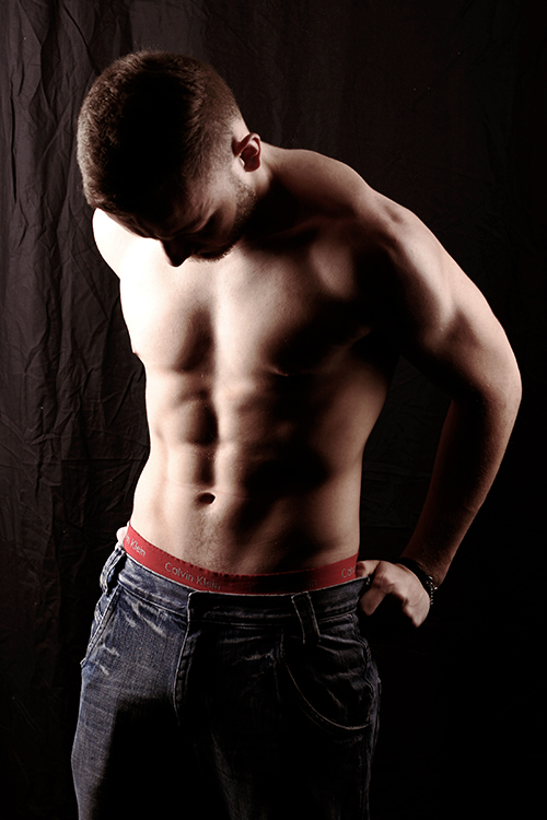 Male model photo shoot of ben-hannah