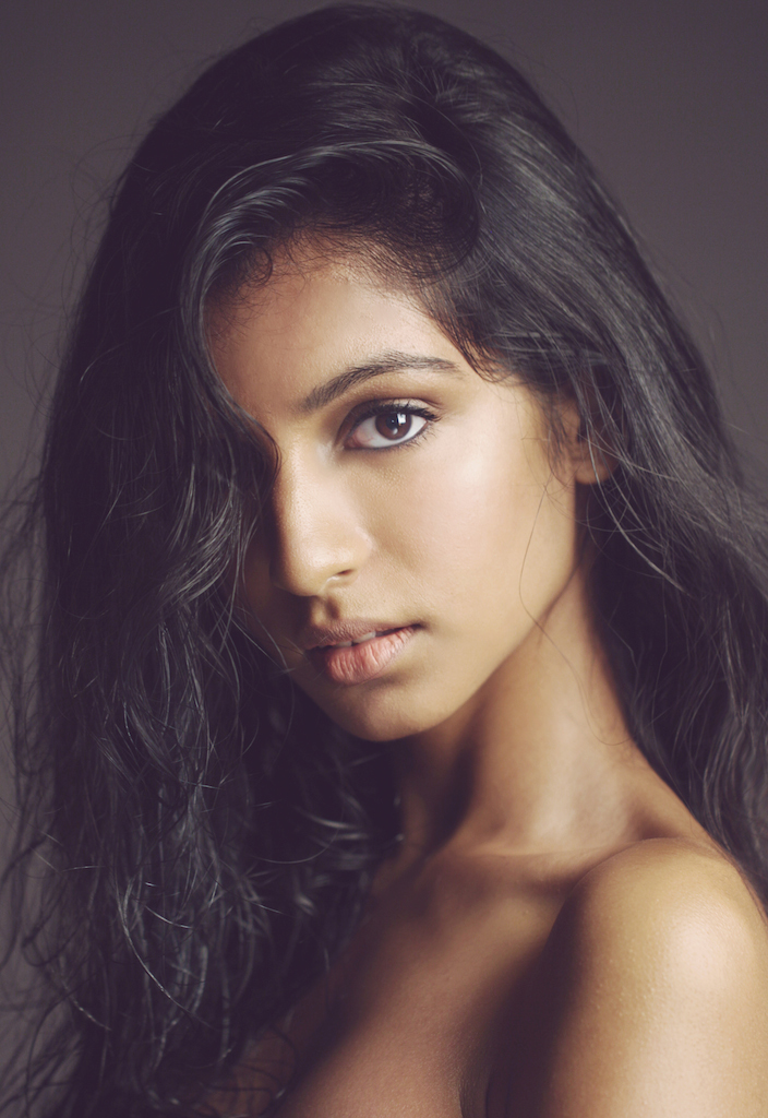 Female model photo shoot of chandni_amin